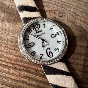 Chico’s Animal Print Leather Crystals Watch Quartz